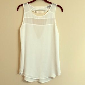 Back details! Long white tank top